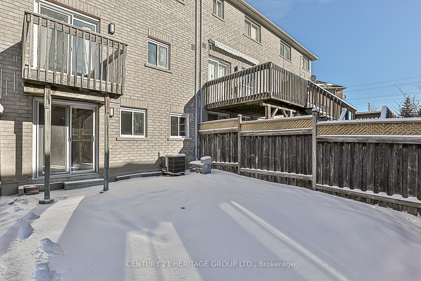 90 Coleridge Drive photo 28