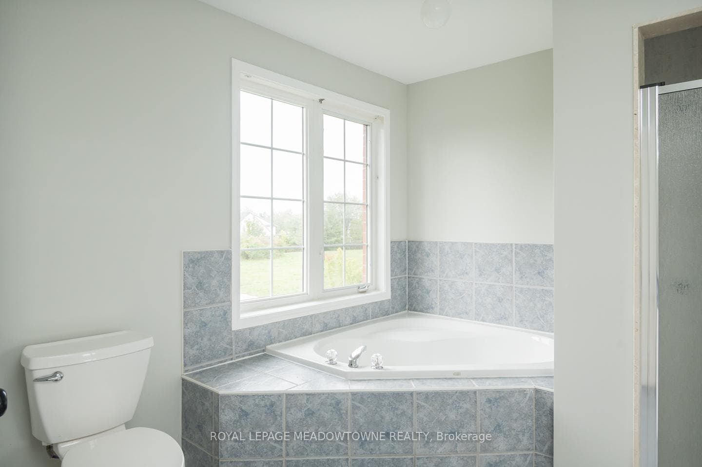833 Watson Terrace photo 27