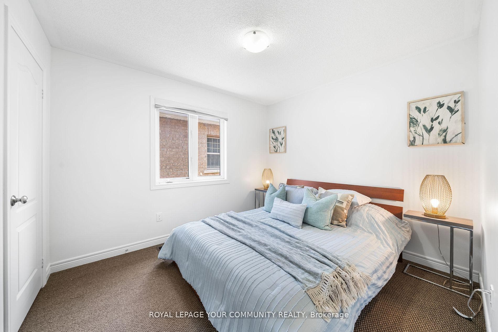 256 Crane Street photo 23