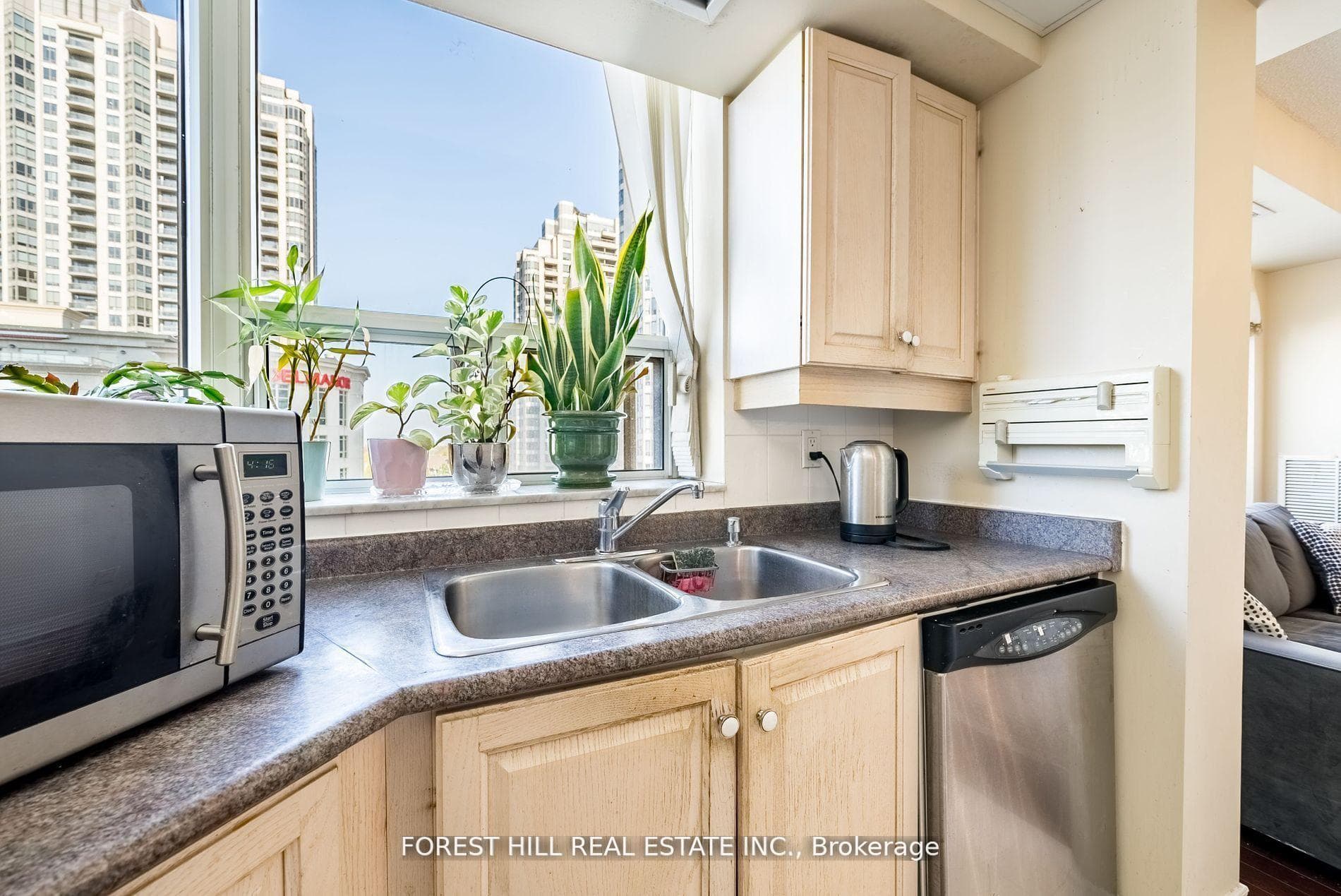 5418 Yonge Street Unit 902 photo 10