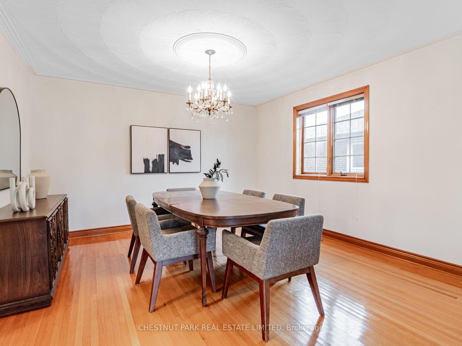 256 Cocksfield Avenue photo 9