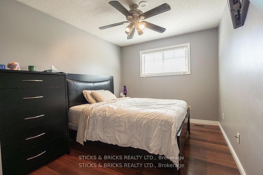 8238 Lexington Court photo 12