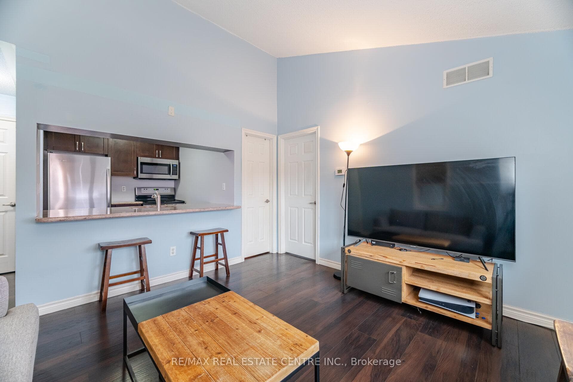 55 Bristol Road Unit 107 photo 9