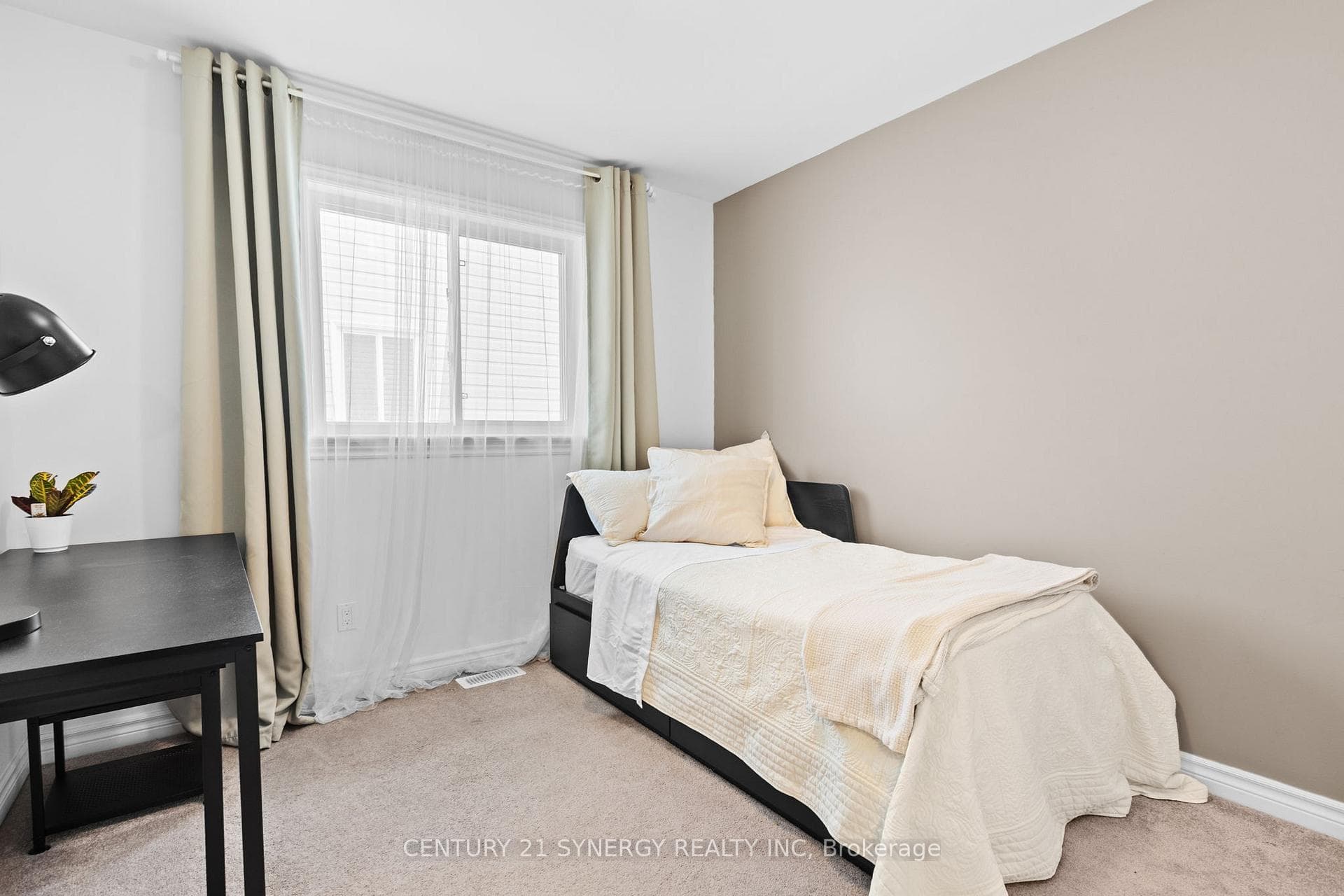 7 Westerra Way photo 19