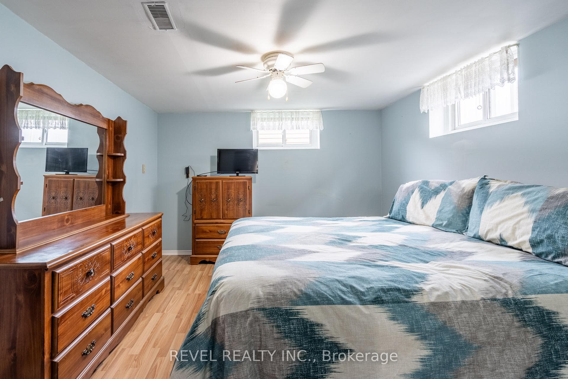 32 Cloke Court photo 31