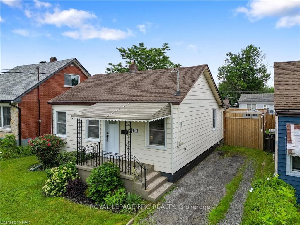 126 Catherine Street photo 3