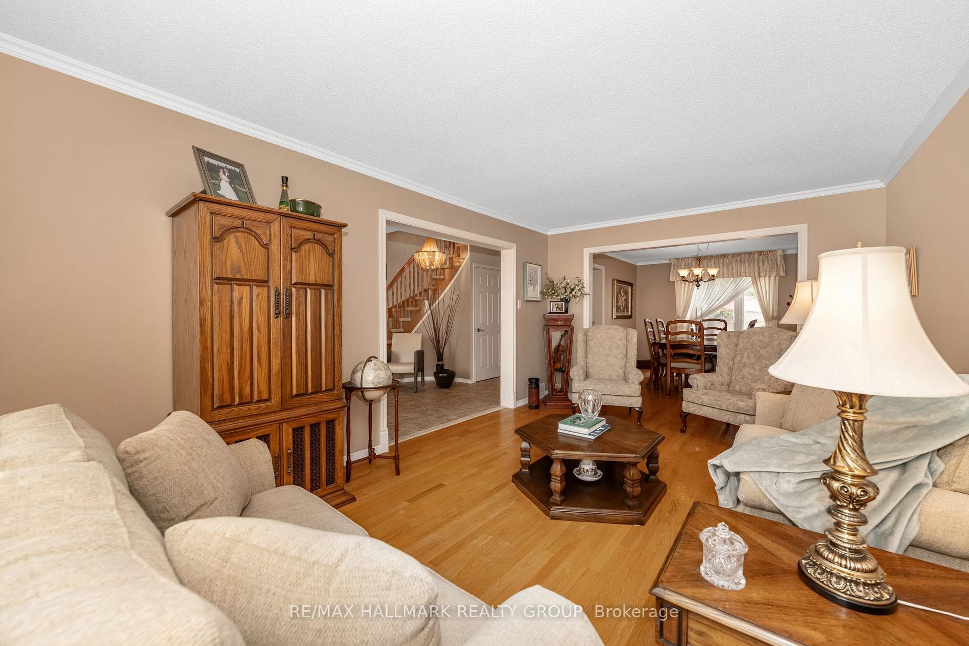 41 Claudet Crescent photo 7