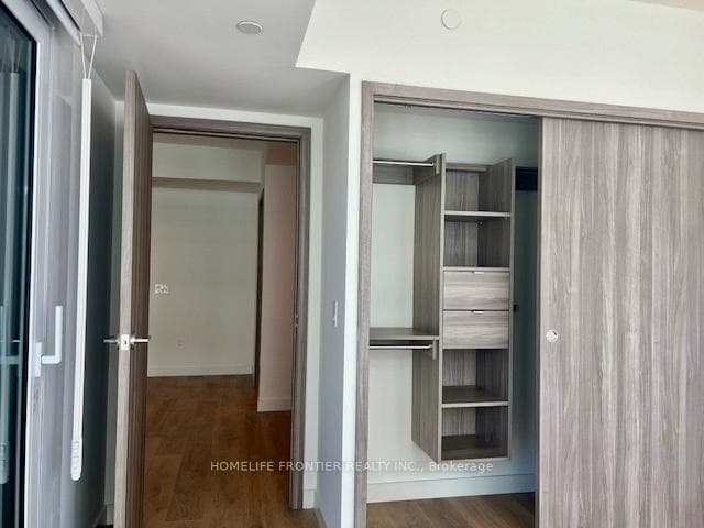 1 Concord Cityplace Way Unit 707 photo 6