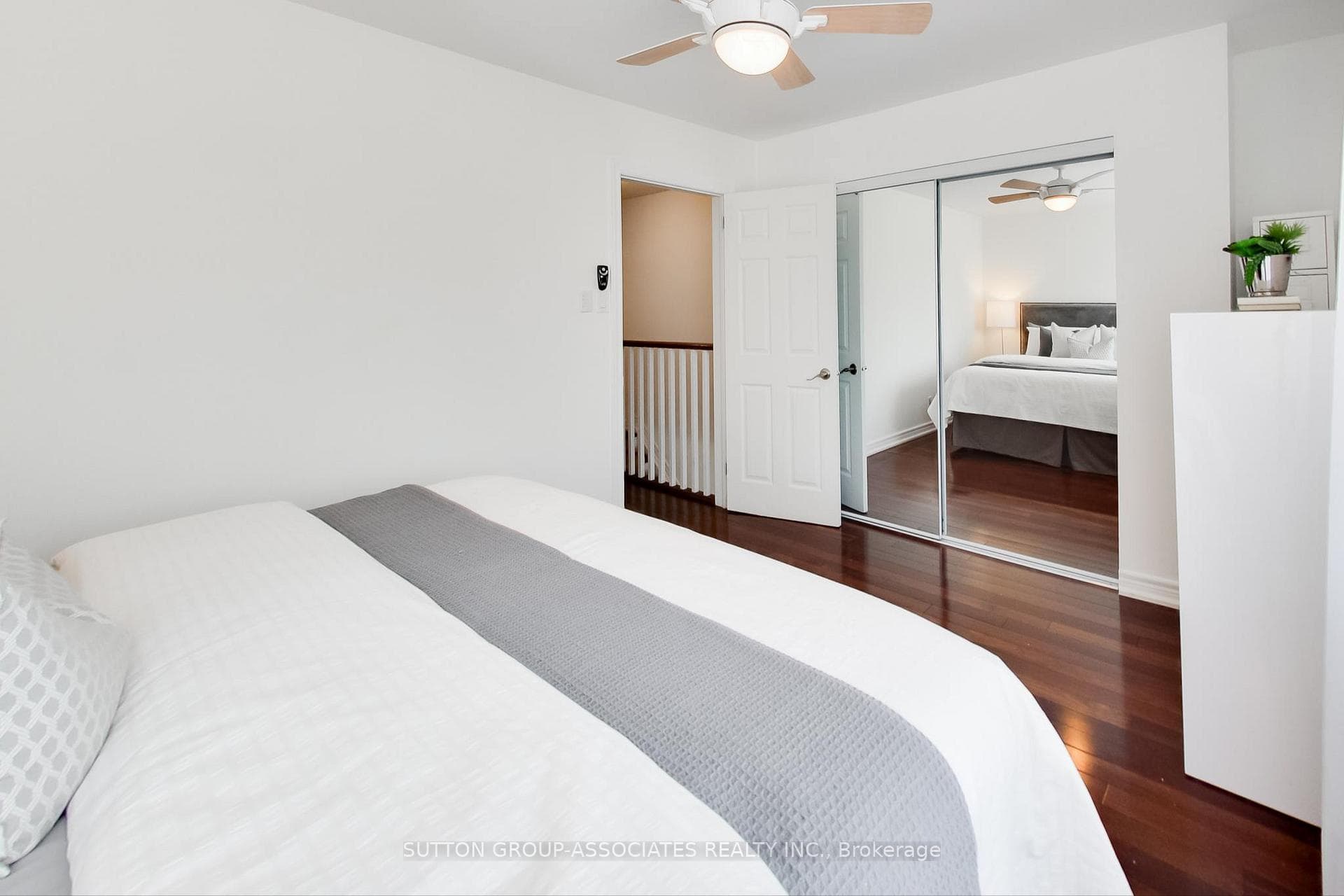 165 Tyrrel Avenue photo 26
