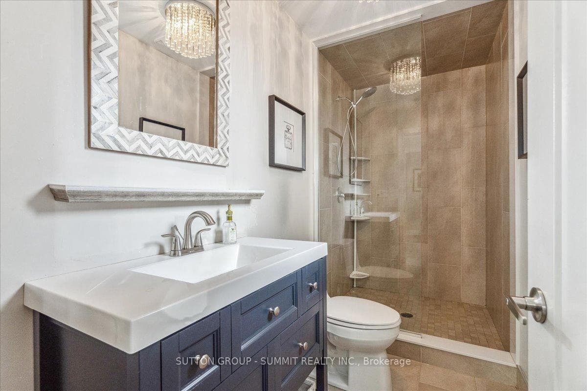 756 King Road photo 15
