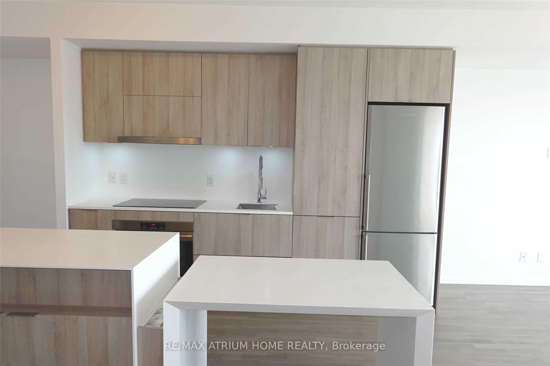 1 Bloor Street Unit 3006 photo 8