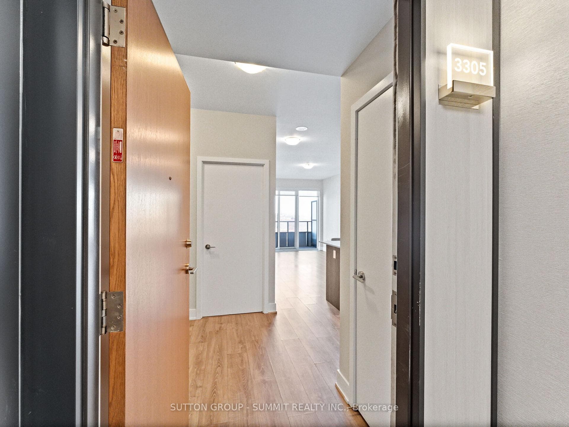 20 Shore Breeze Drive Unit 3305 photo 4