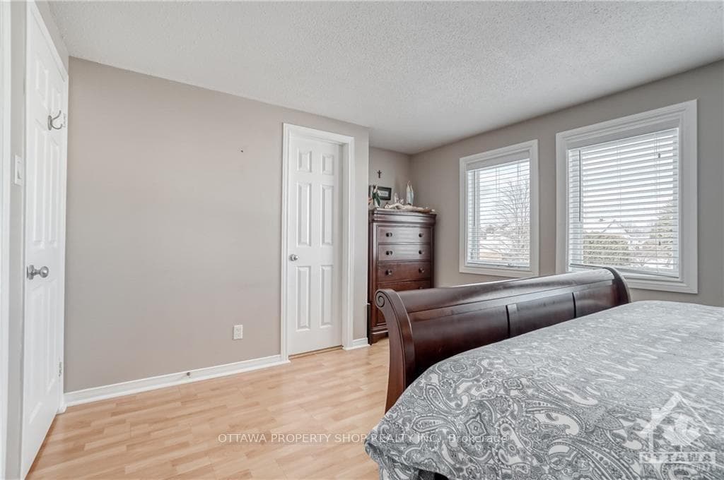 664 APOLLO Way photo 18