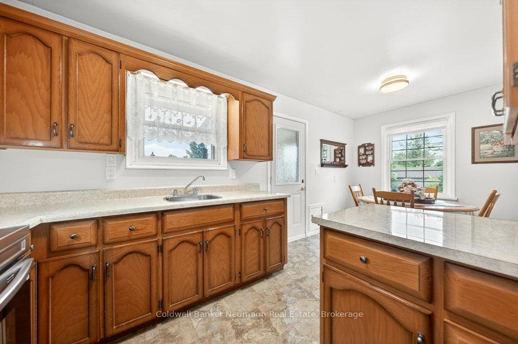 29 Delmar Boulevard photo 17