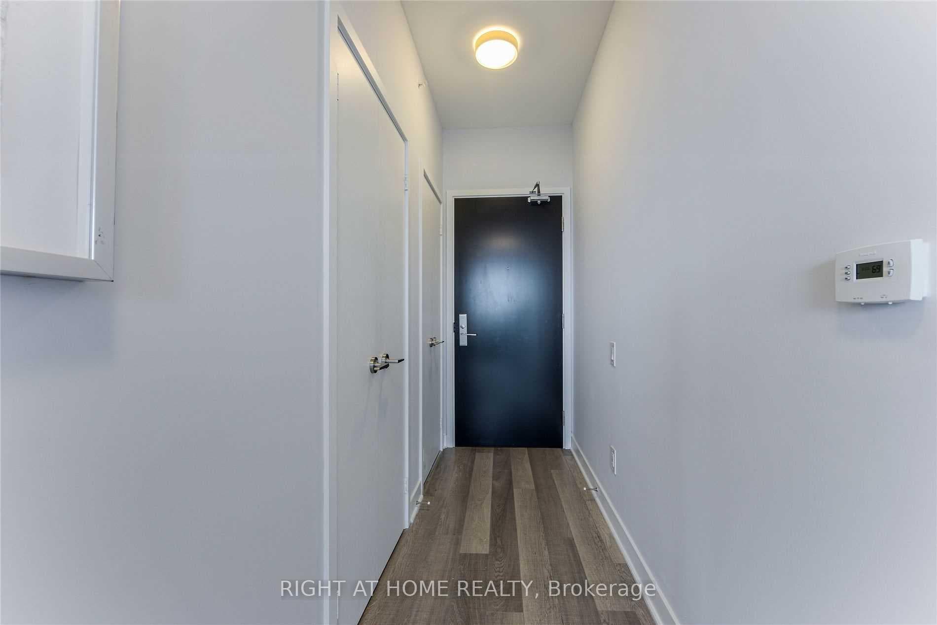 290 Adelaide Street Unit 2001 photo 5
