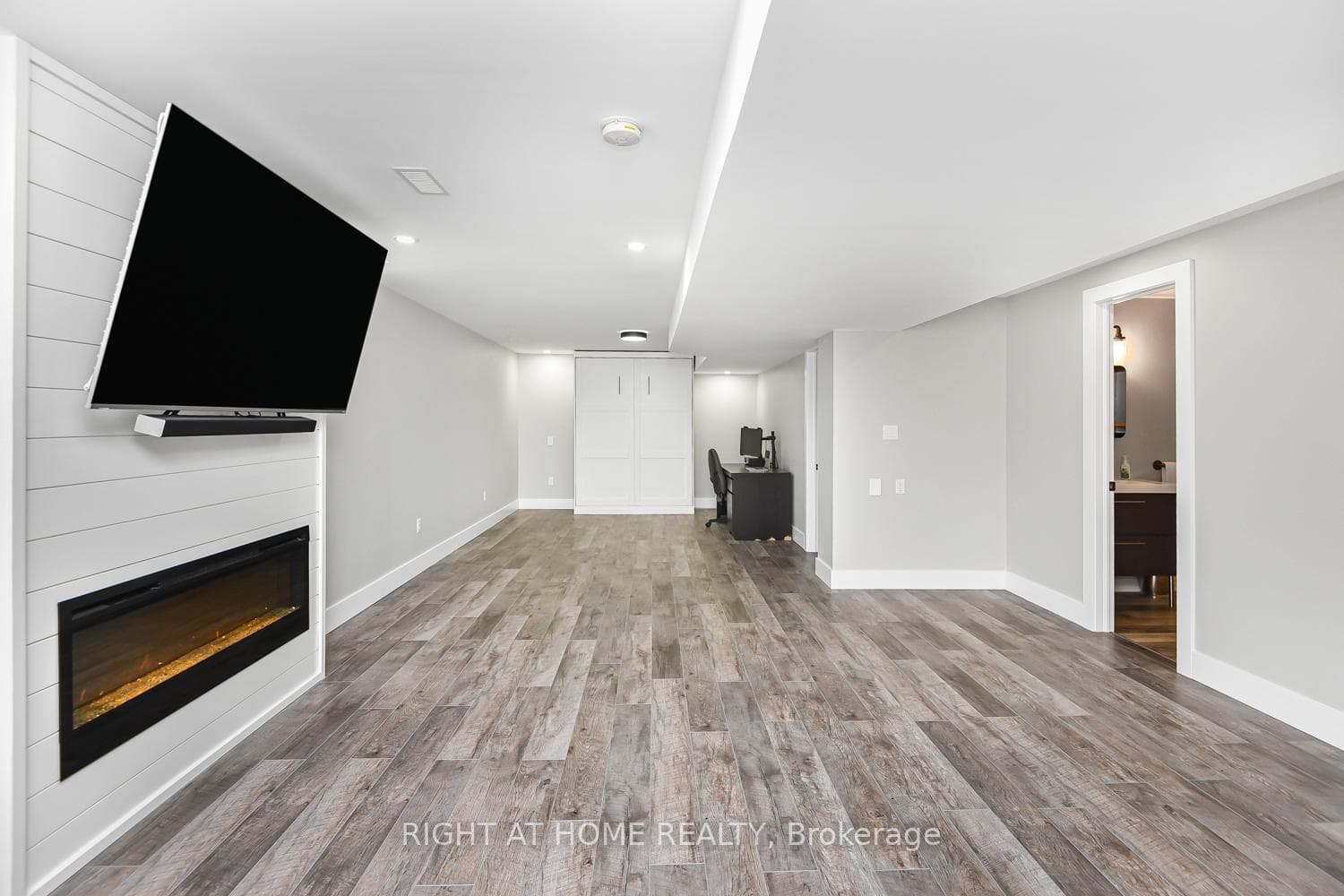 1286 Inglehart Drive photo 12