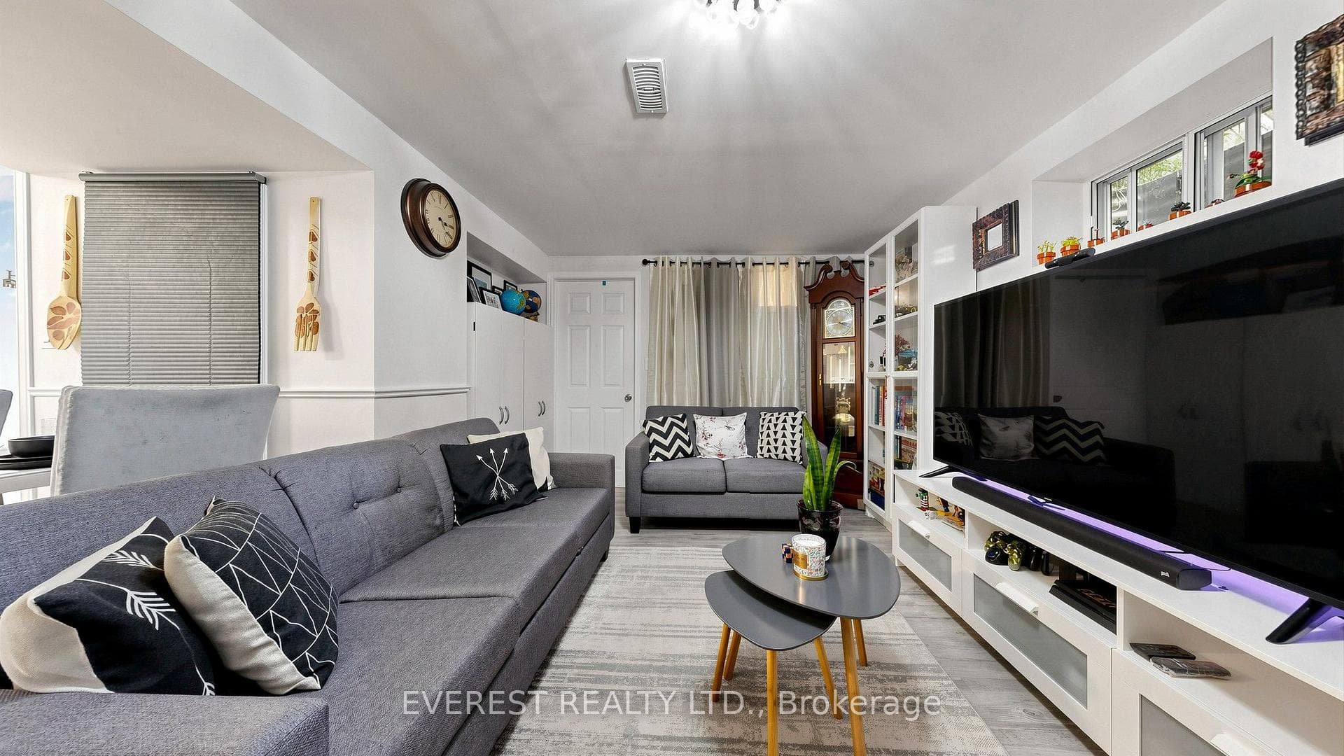 922A Danforth Road photo 24