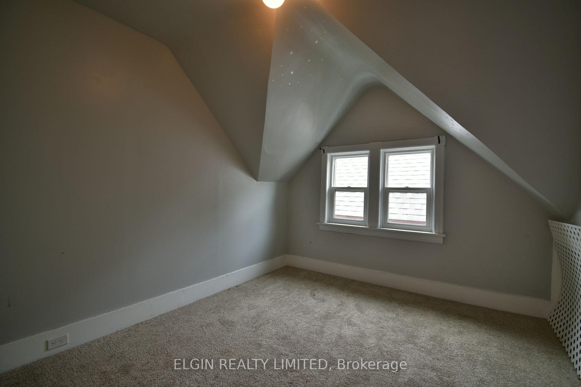 17 Prince Albert Street photo 7