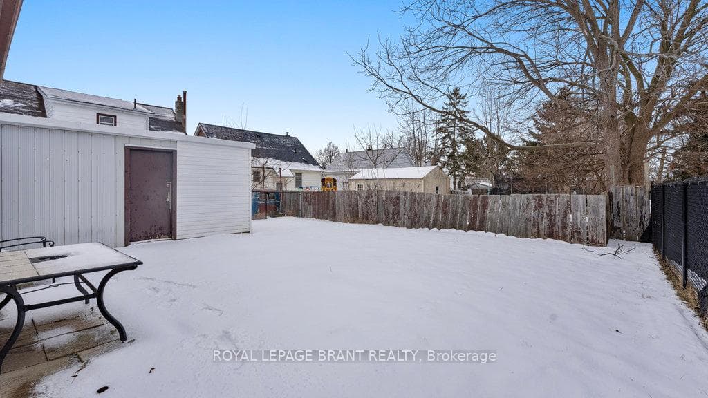 85 Dorothy Street photo 16