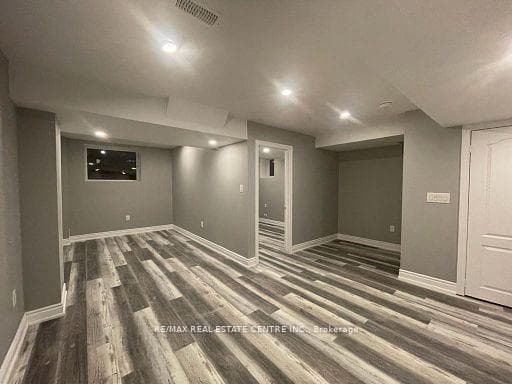 82 Banbridge Crescent Unit BSMT photo 7