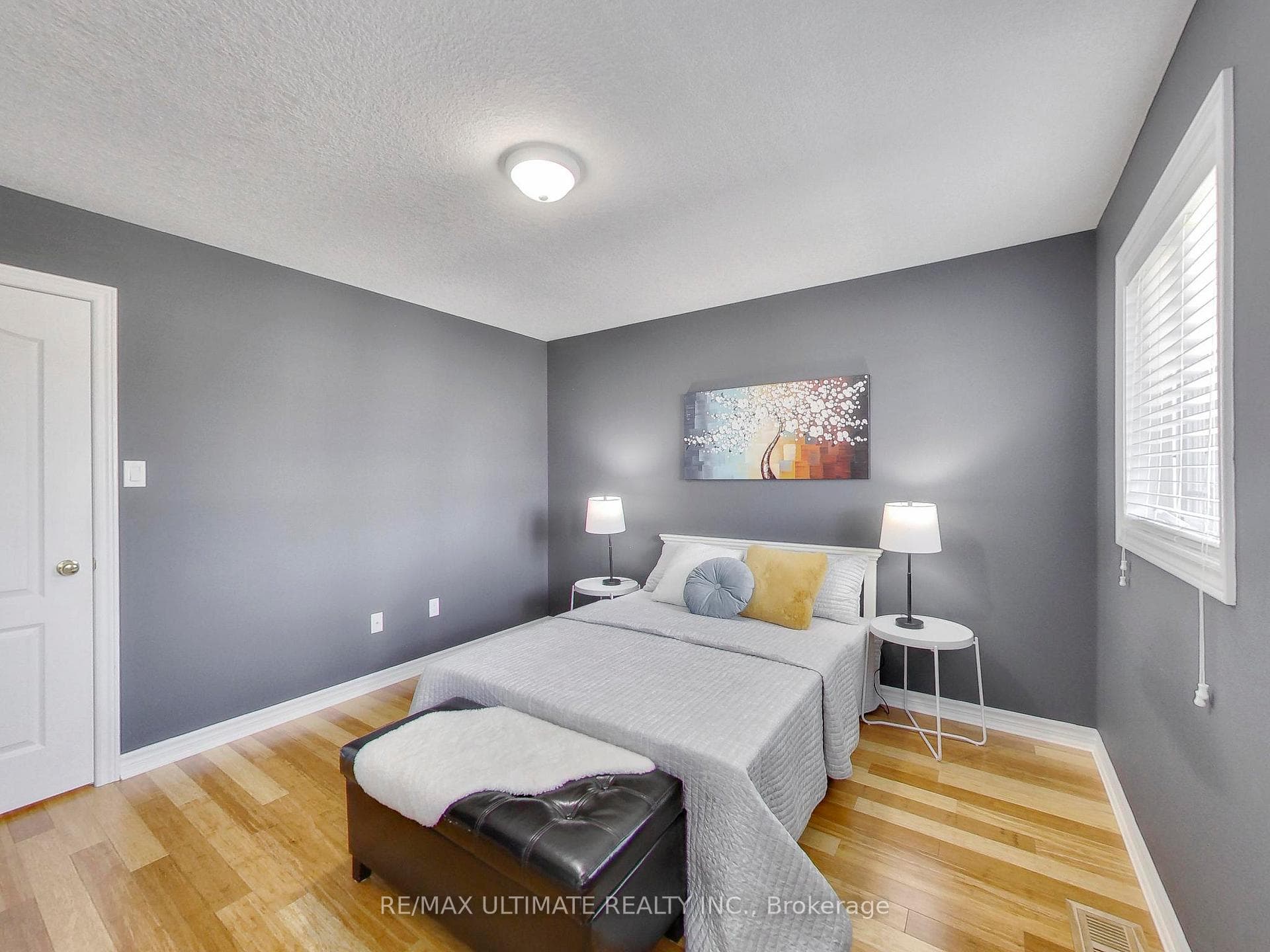 152 Gray Avenue photo 24