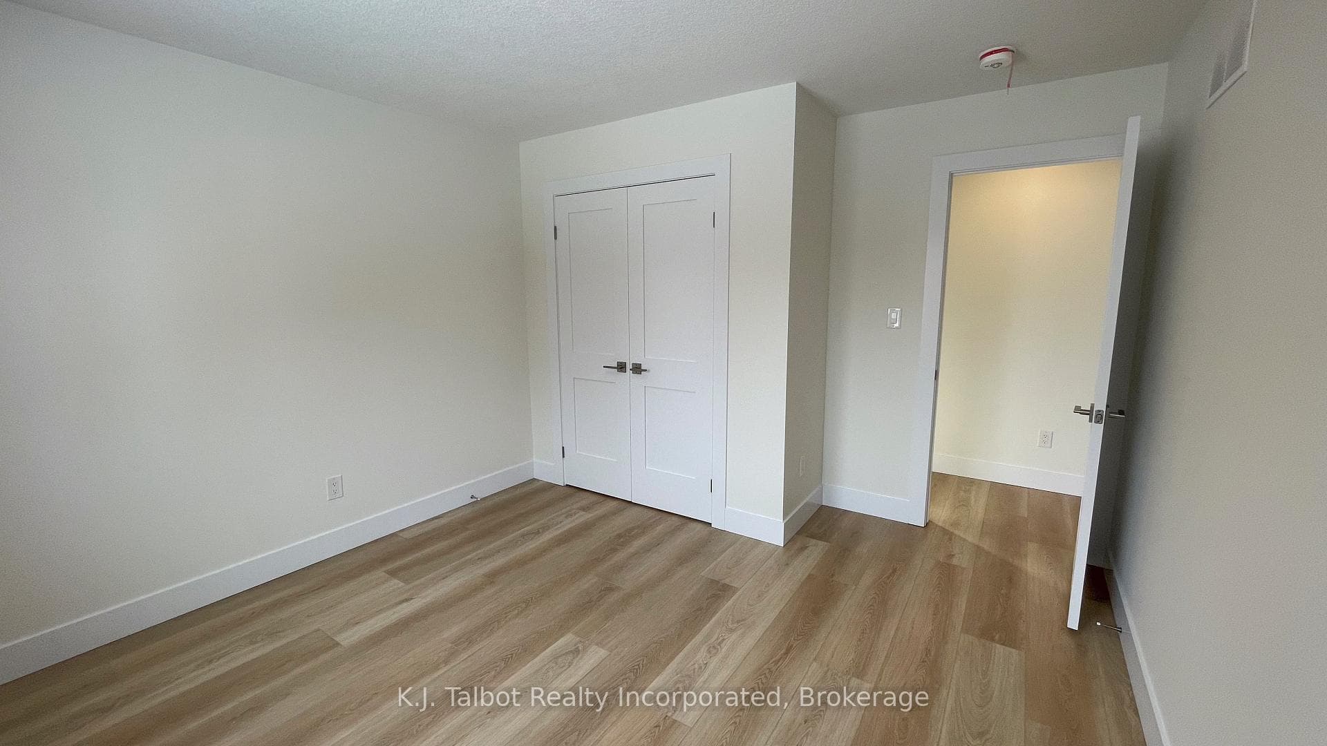 205 South Street photo 14