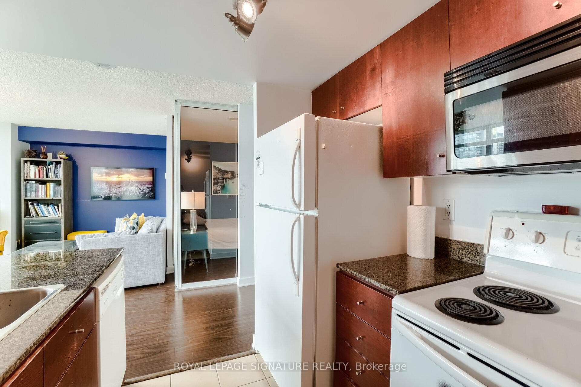397 Front Street Unit 3806 photo 9
