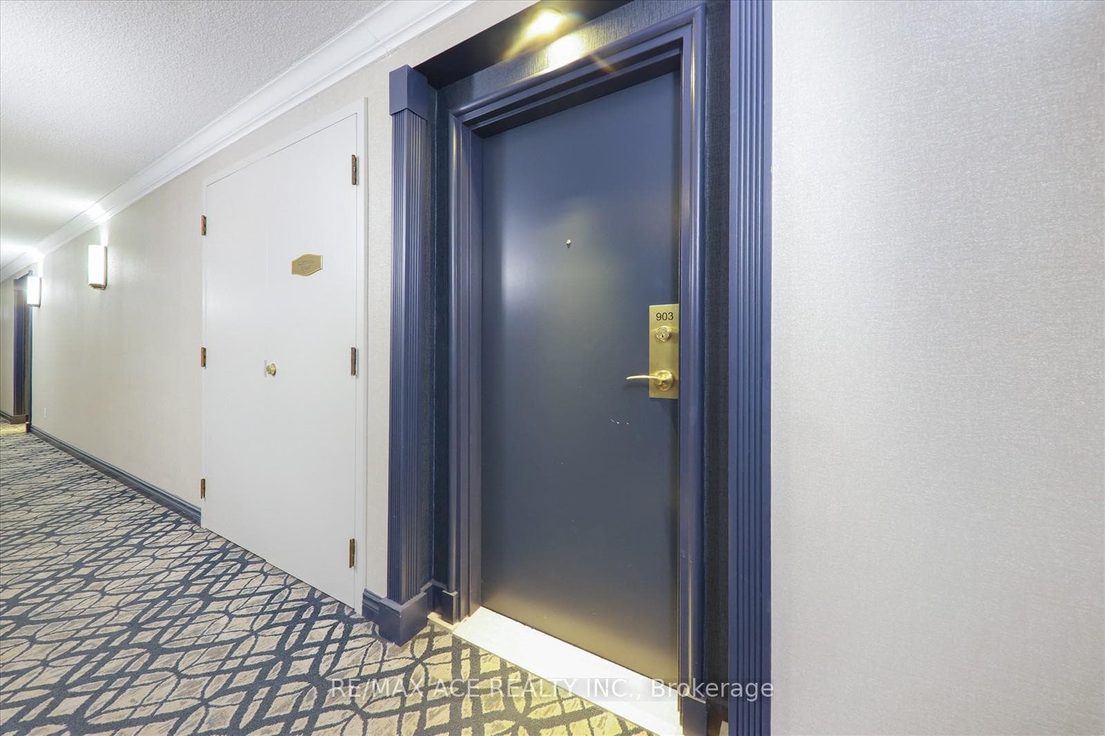 330 Mccowan Road Unit 903 photo 24
