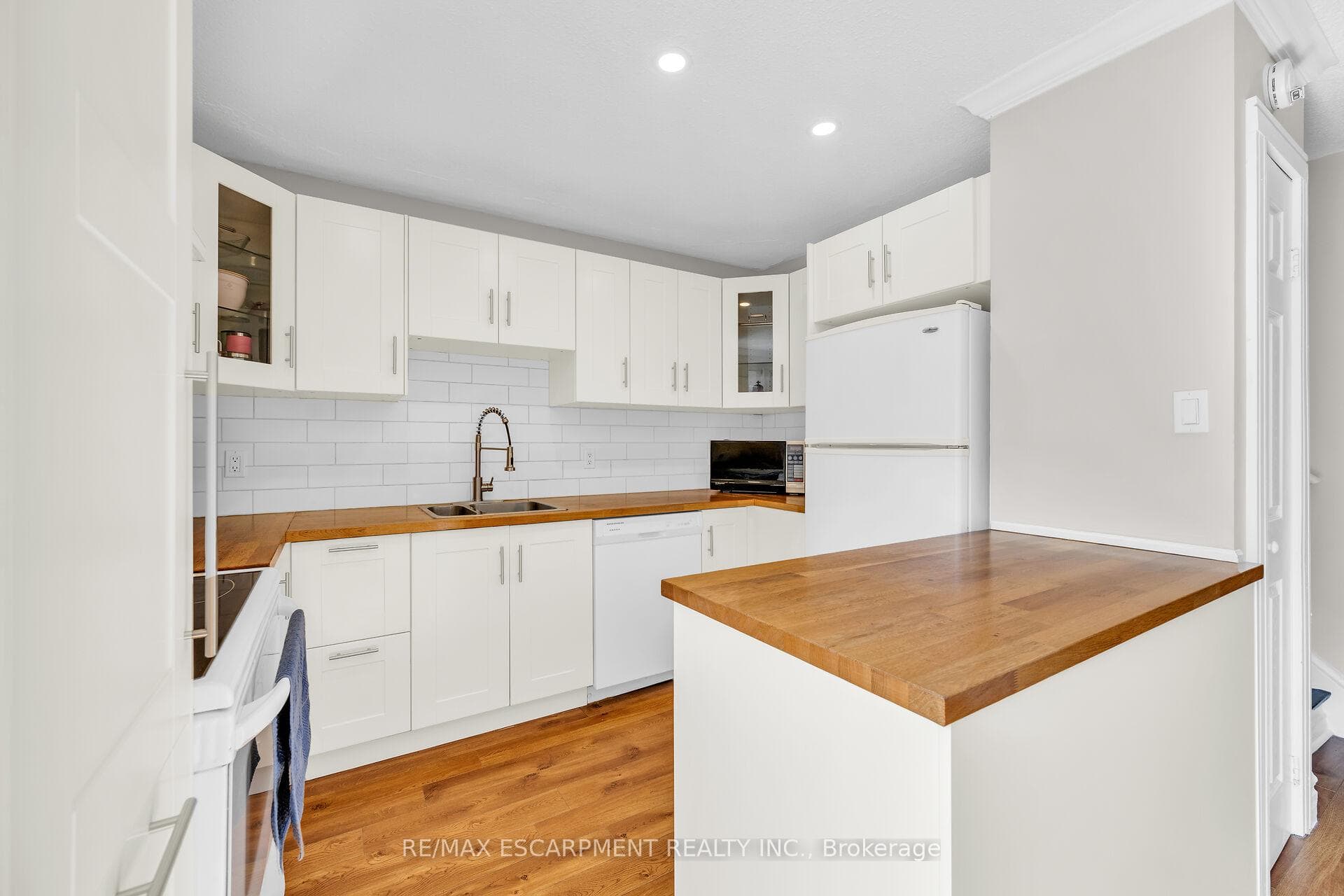 1300 Upper Ottawa Street Unit 40 photo 8