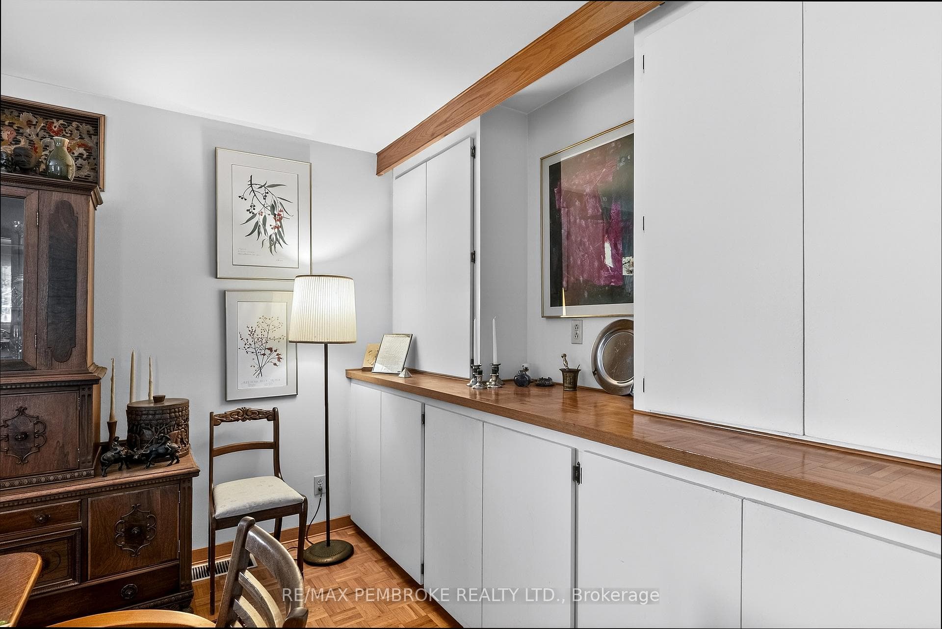 98 Glendale Avenue photo 21