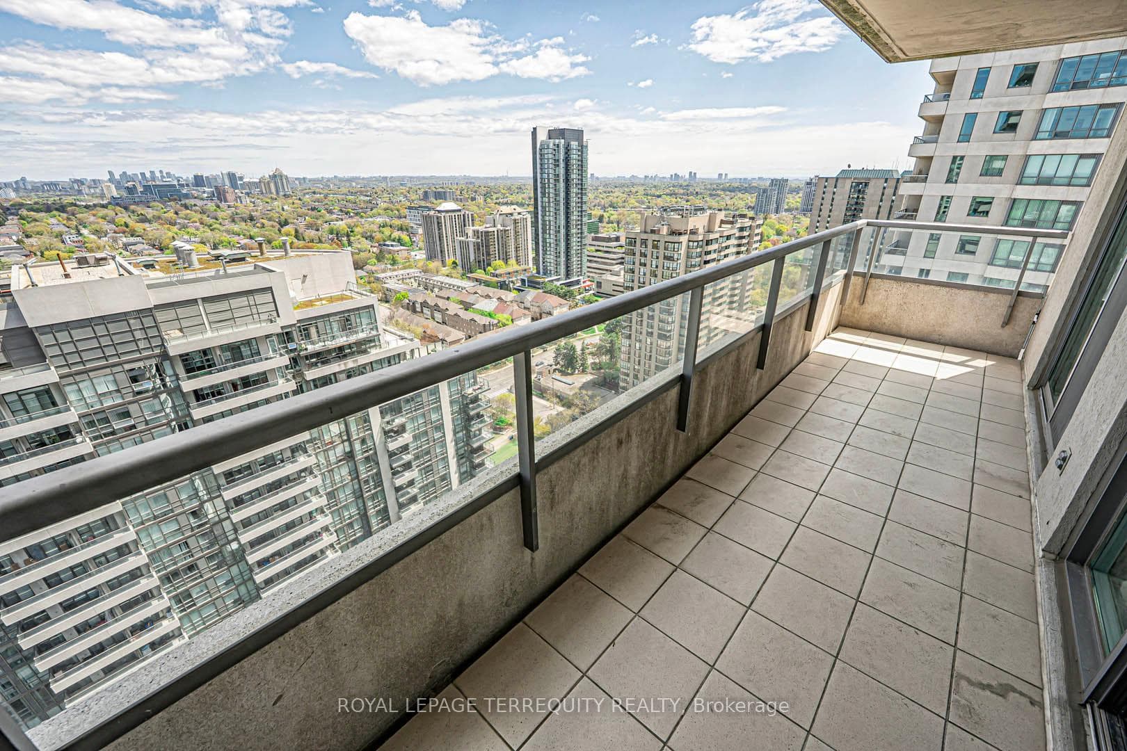23 Hollywood Avenue Unit 3308 photo 29