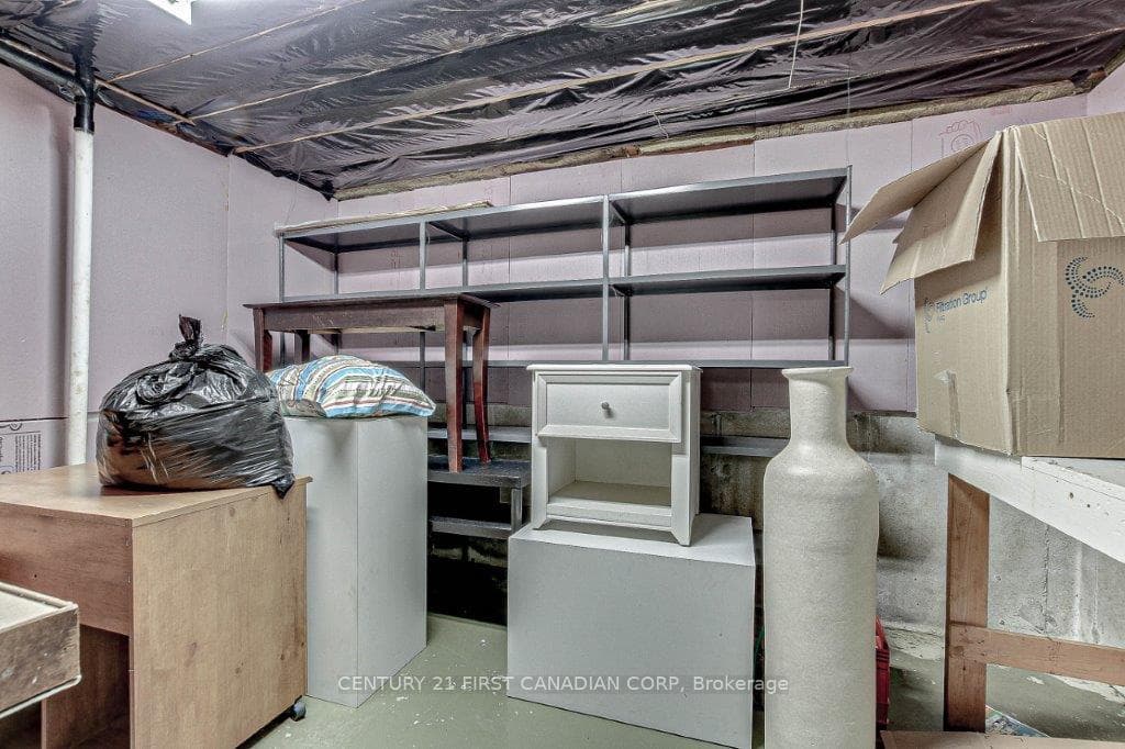 161 McMaster Drive photo 31