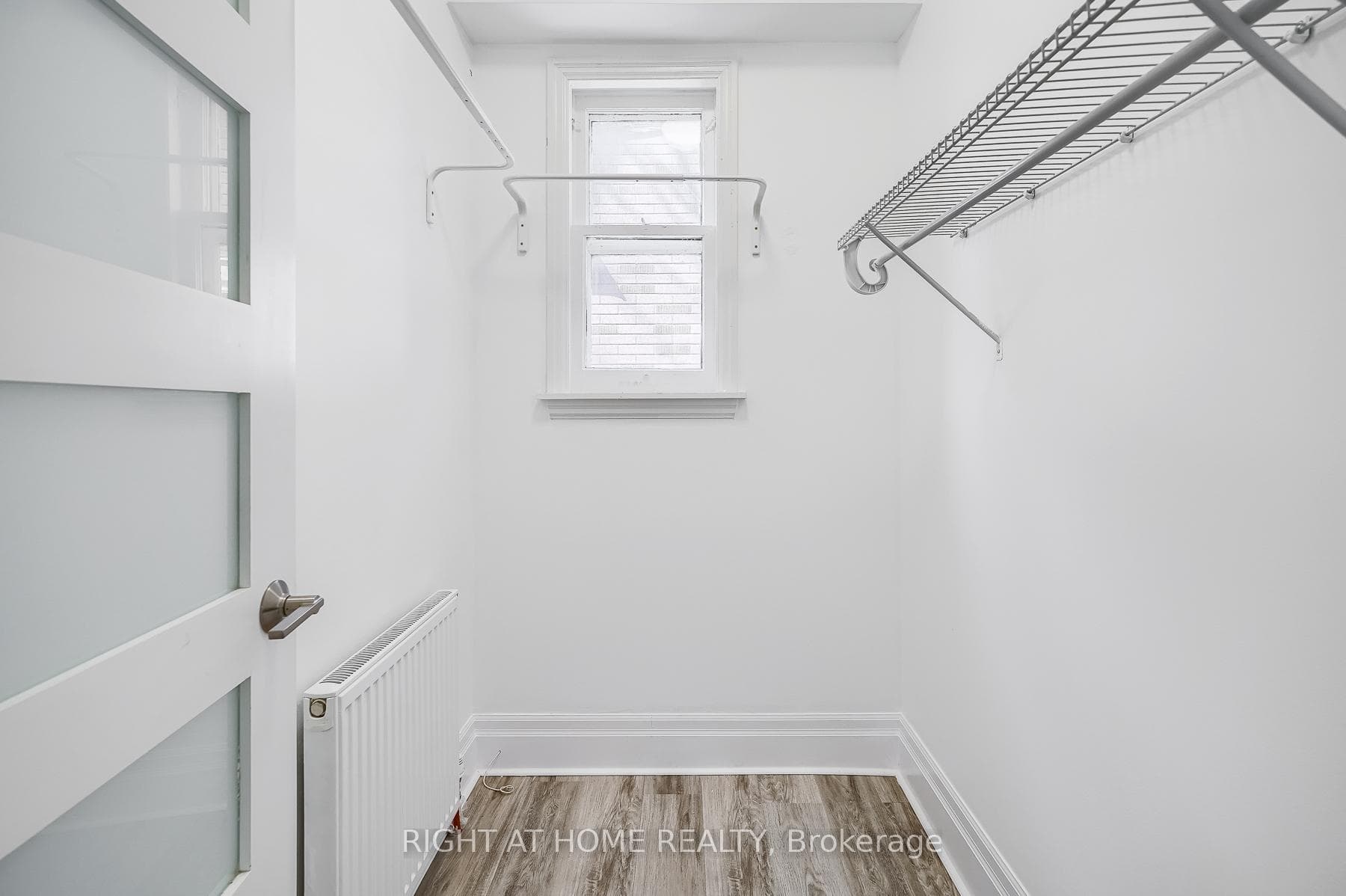 162 Bartlett Avenue photo 25