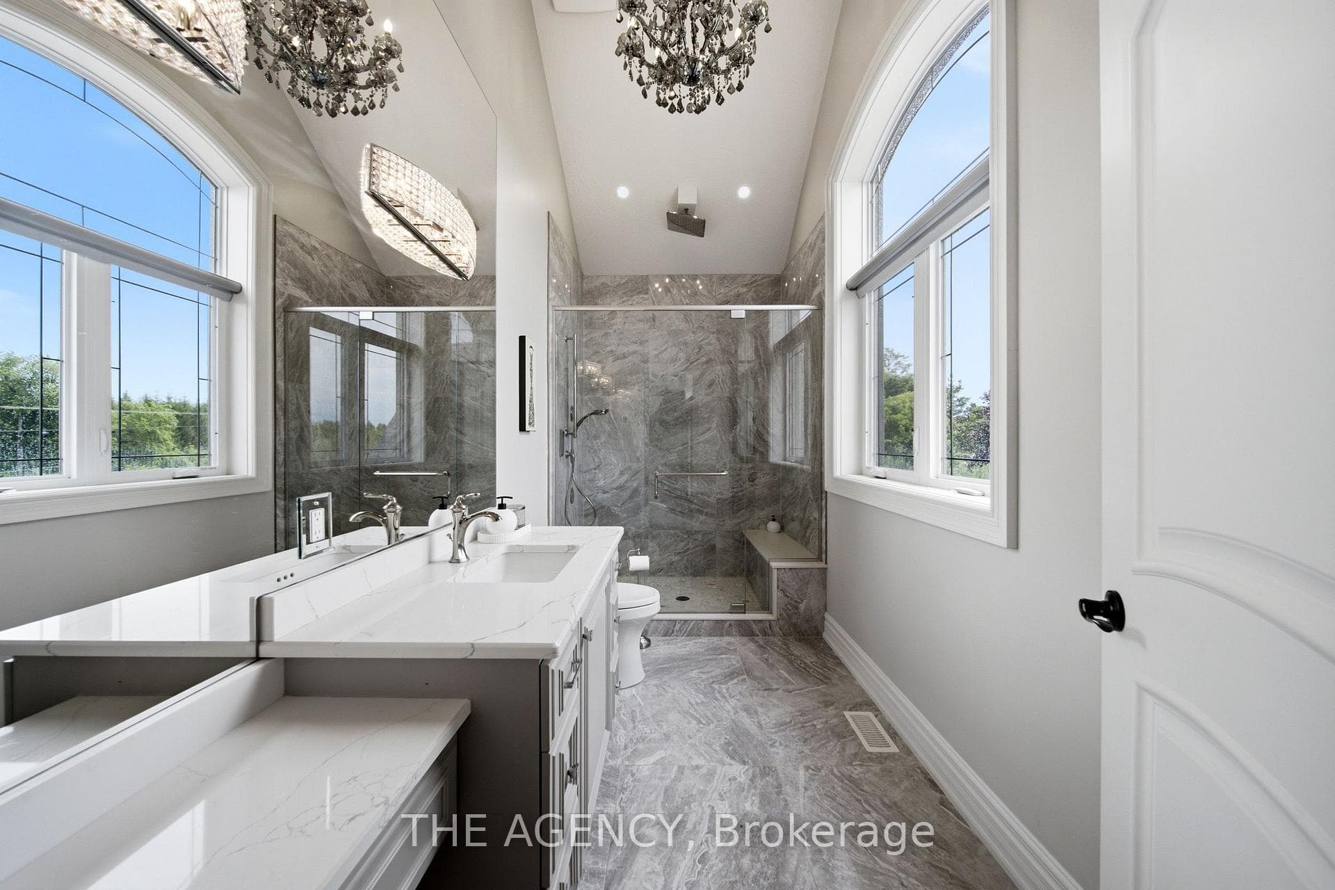 7009 Wellington Road photo 27