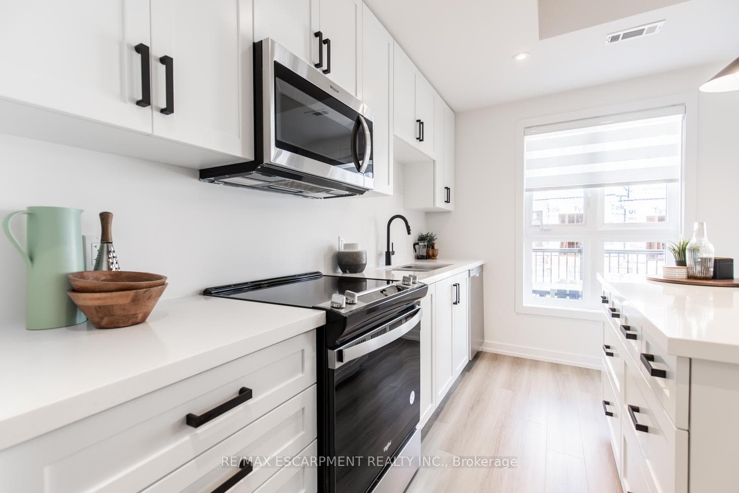 70 Kenesky Drive Unit 18 photo 9