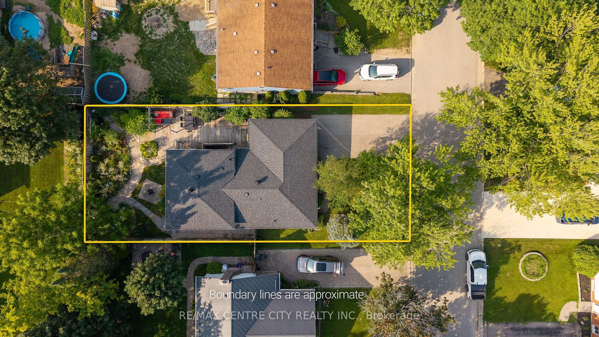 684 Macyoung Drive photo 32