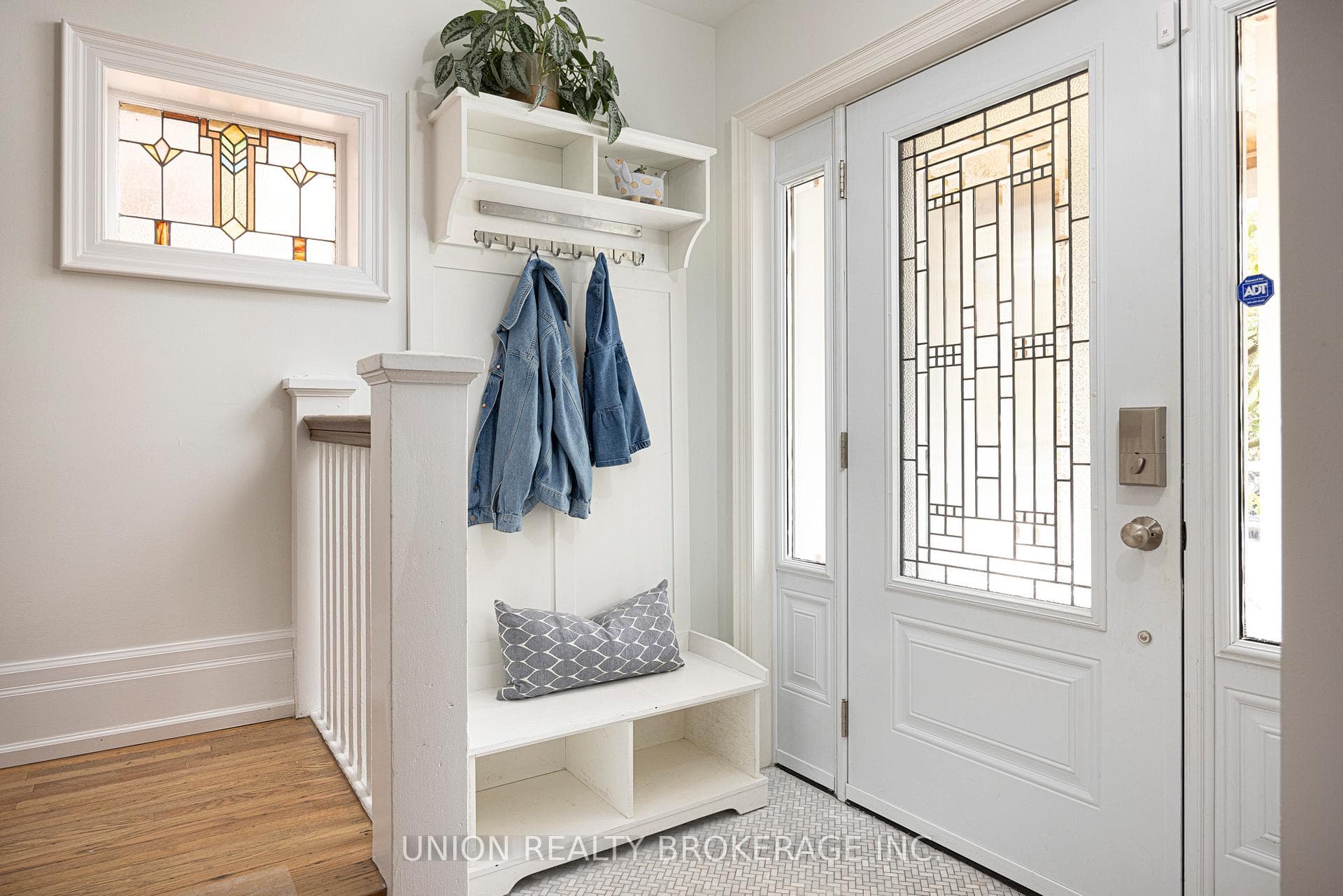 10 Selwood Avenue photo 4