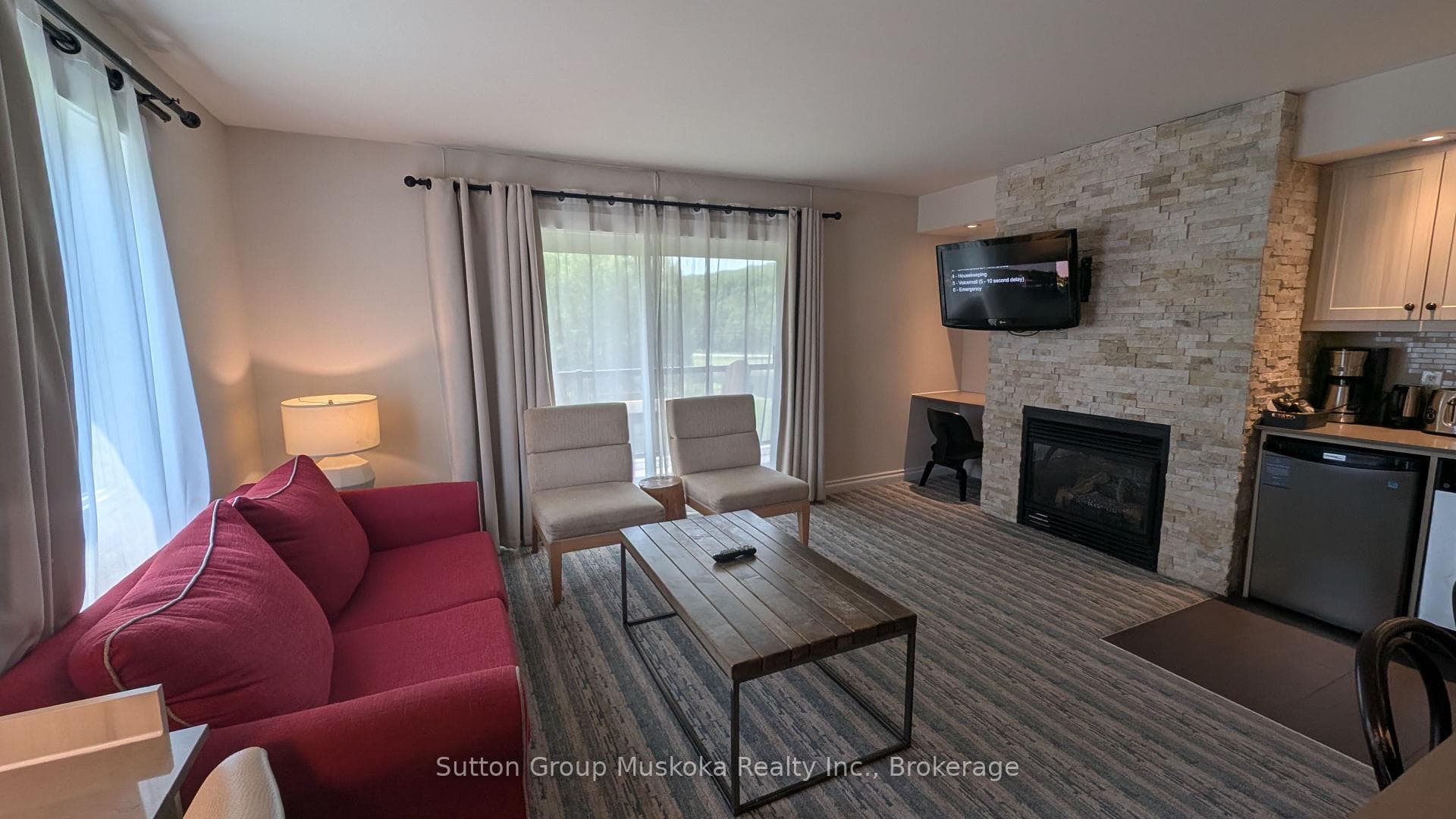54-203 Deerhurst Drive Unit 54-203 photo 8