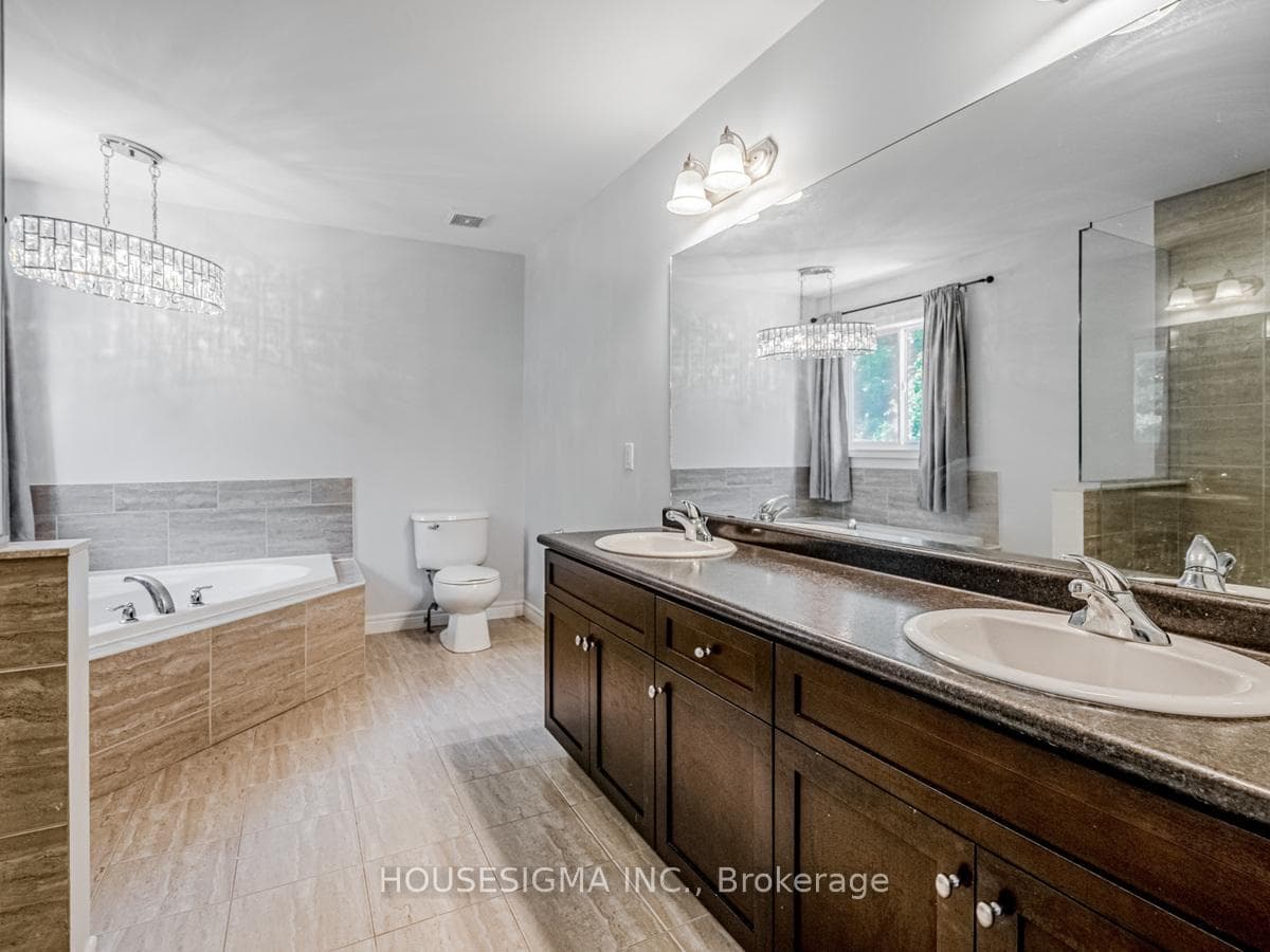728 Robert Ferrie Drive photo 26