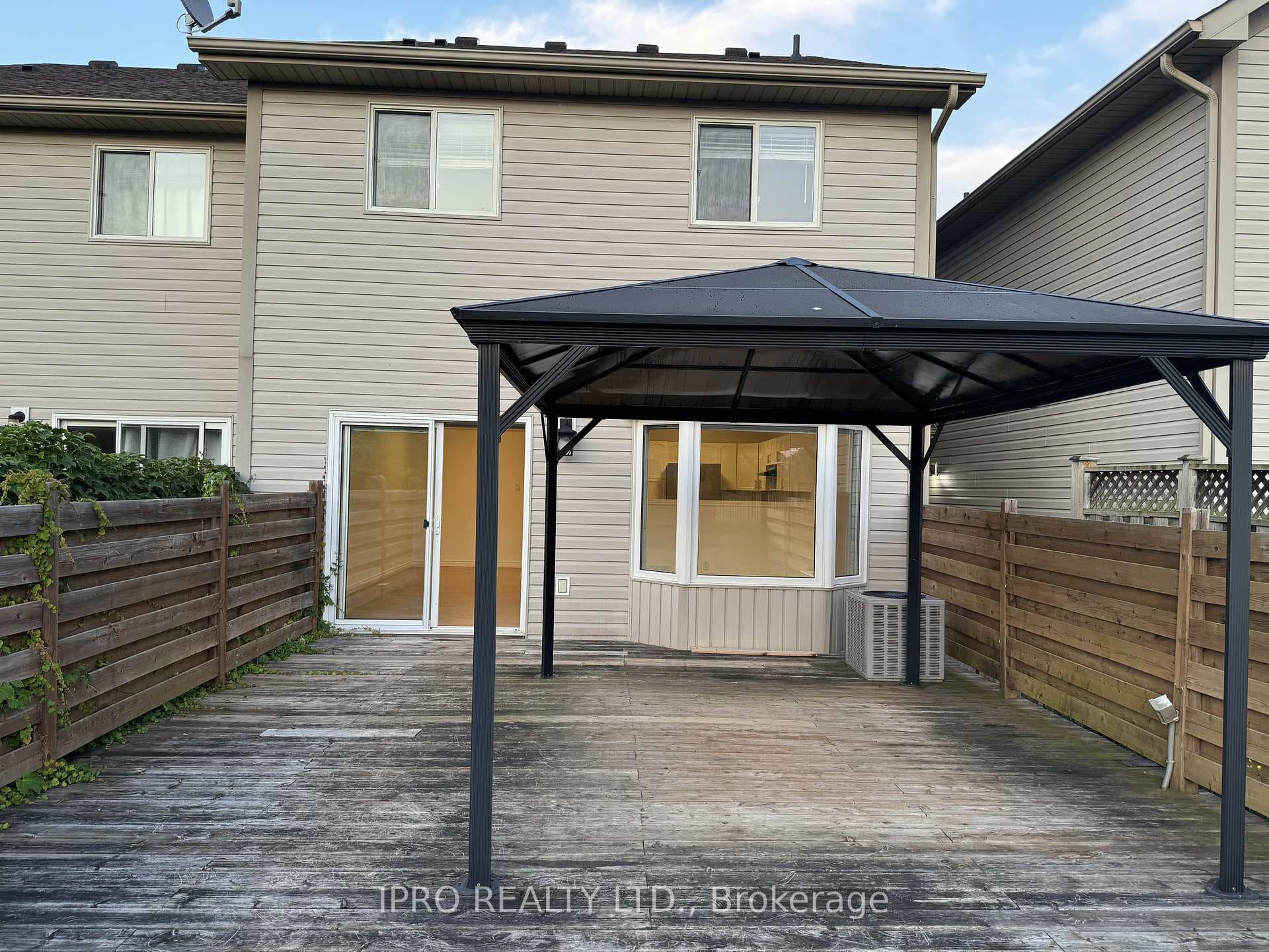 4422 Christopher Court photo 12