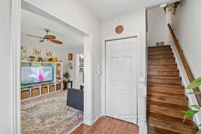 6 Albany Avenue photo 5