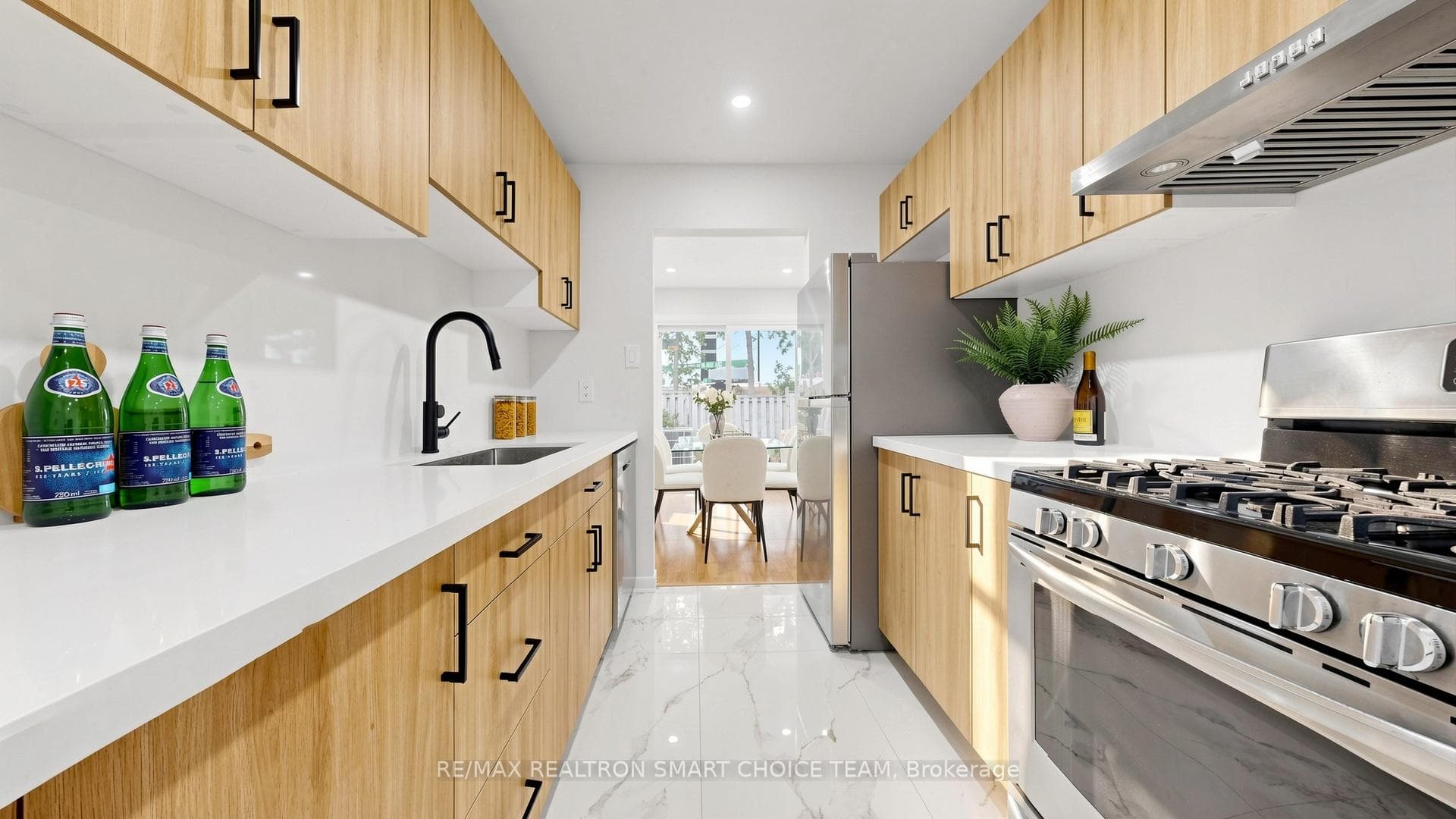 40 Dundalk Drive Unit 27 photo 13