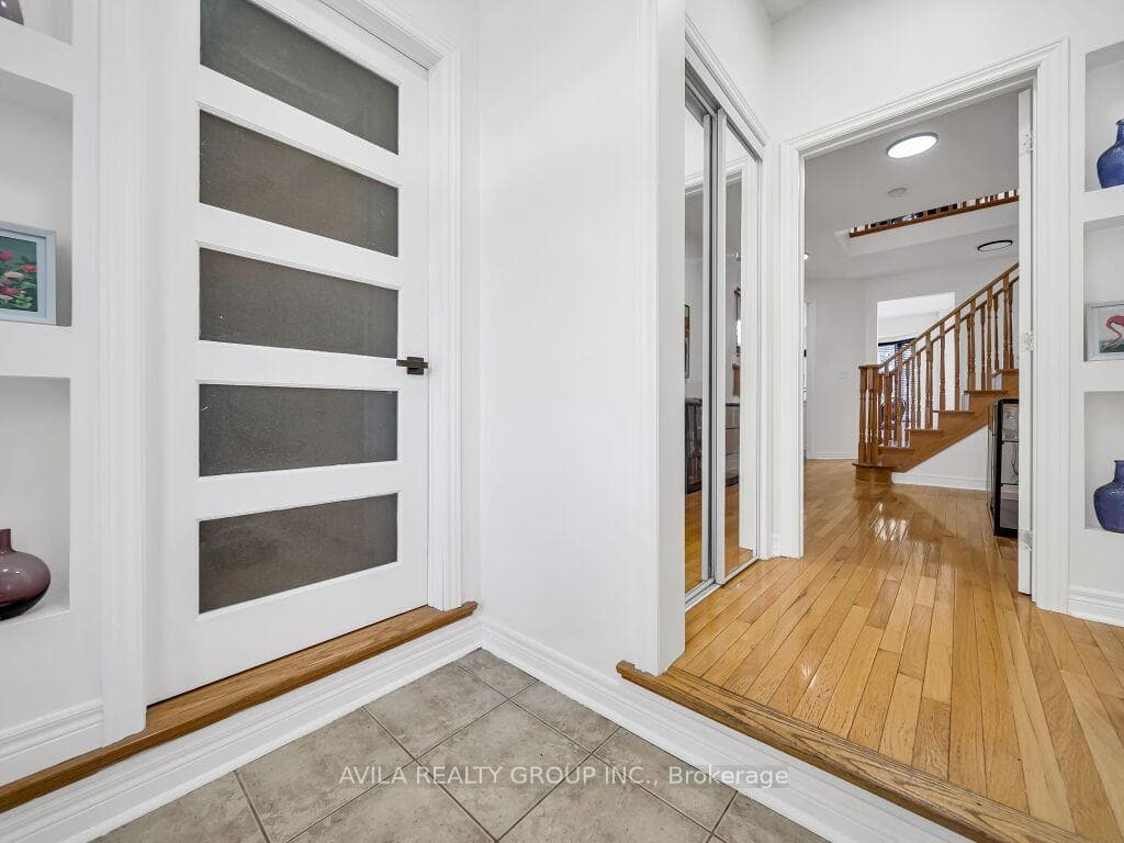 104 Southlake Boulevard photo 5