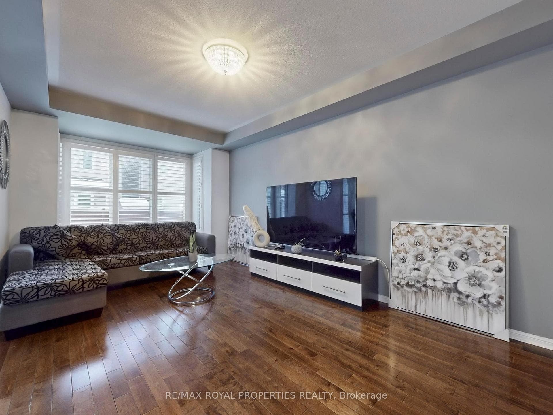 1758 Hayden Lane photo 9