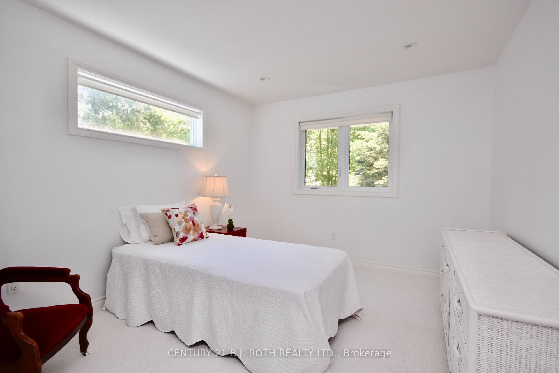 60 BALSAM Street photo 21