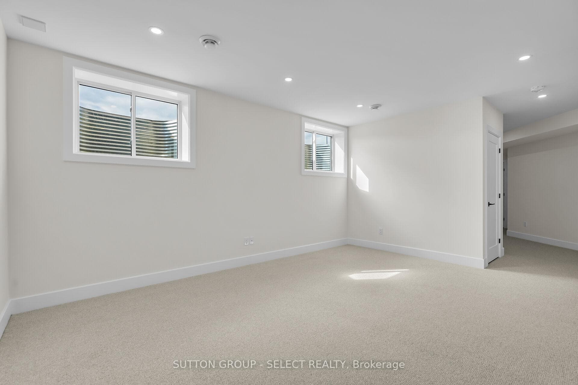 58 Briscoe Crescent photo 36