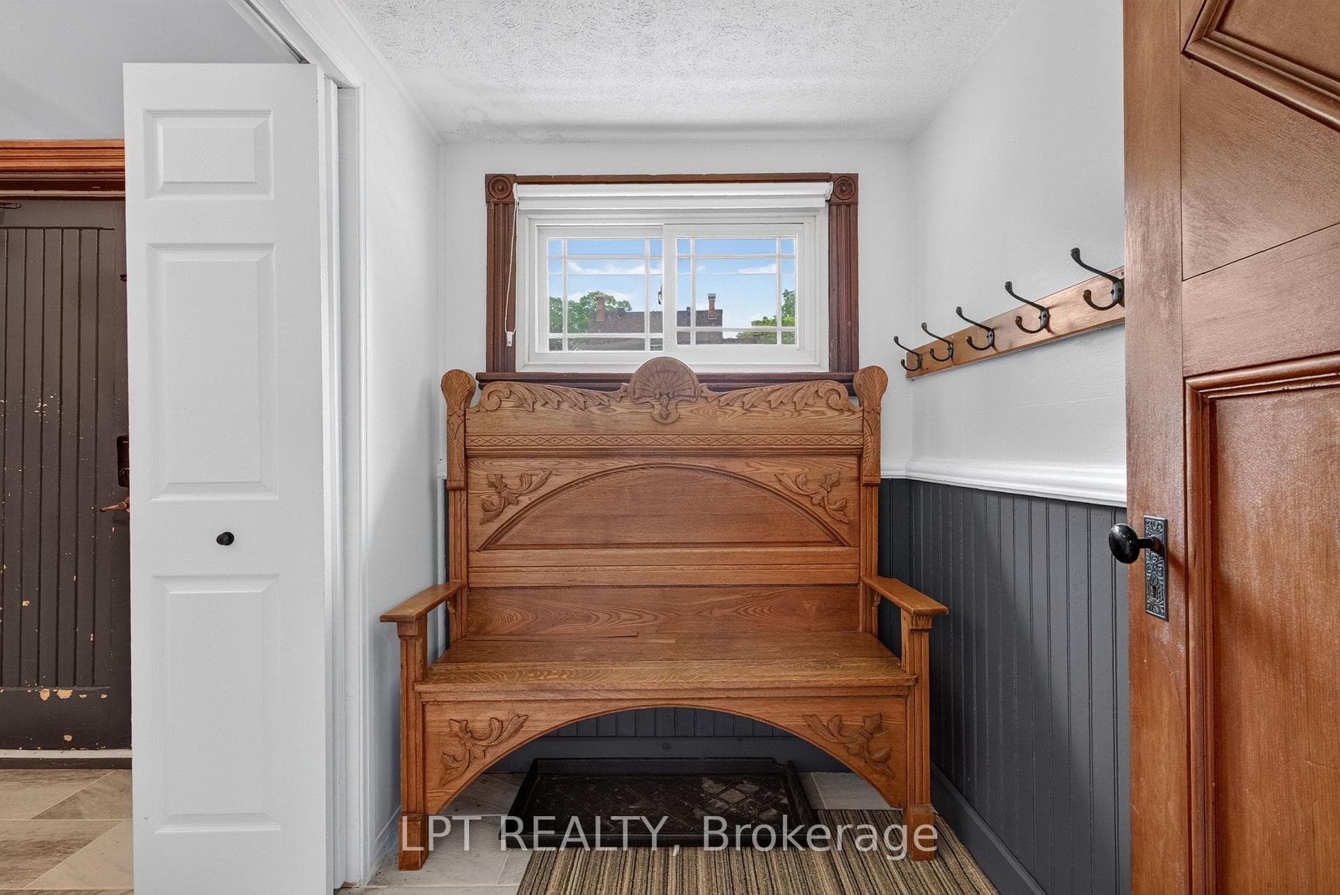 26 Charbonneau Street photo 15