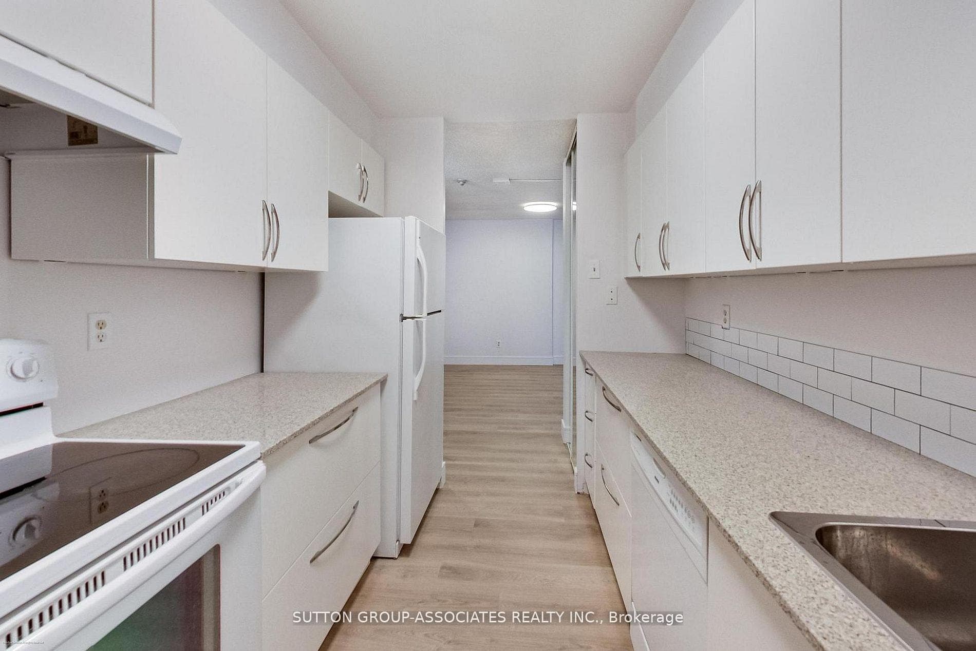 250 Jarvis Street Unit 804 photo 5