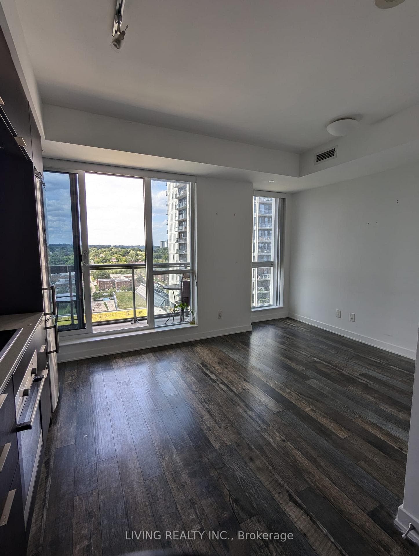 55 Regent Park Boulevard Unit 1511 photo 3