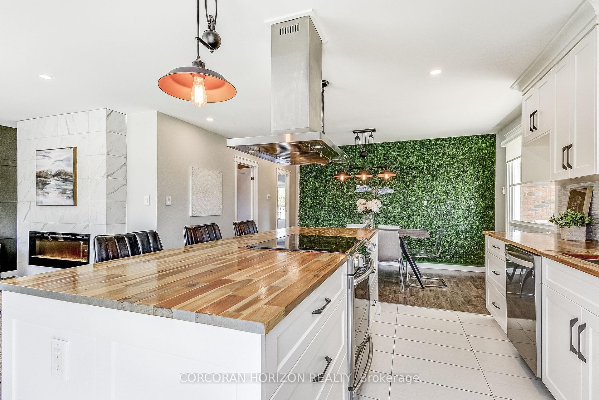 11 Thorncliff Drive photo 6